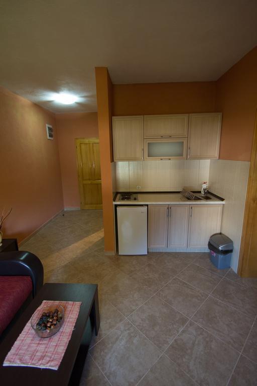 Sunrise House Apartments Ulcinj Quarto foto